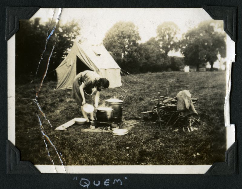 Click to Pause Slide Show


 Girl Guides - 1936 Camp. Quem. 
Cat1 Girl Guides