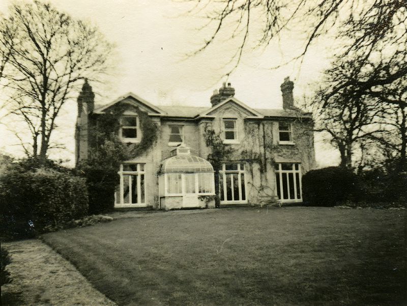  Great Wigborough Rectory. Small photograph in home-made album. 
Cat1 Places-->Wigborough