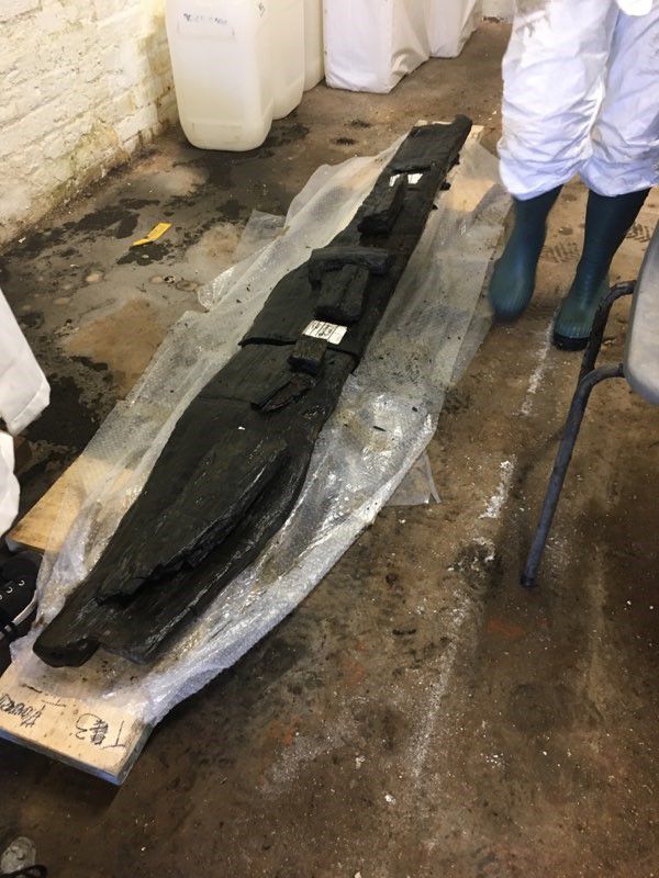  The timbers found in the mud off Mersea waiting to go into the preservation tank. 
Cat1 Museum-->Artefacts and Contents