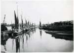 8. ID BOXB5_012_011 Barges at Colchester Hythe. [DW]
Douglas Went saw the Indian summer of the sailing barge and this photograph of Colchester Hythe in the 1930s shows nine ...
Cat1 Barges-->Pictures Cat2 Places-->Colchester-->Hythe Cat3 Places-->Colchester-->Hythe