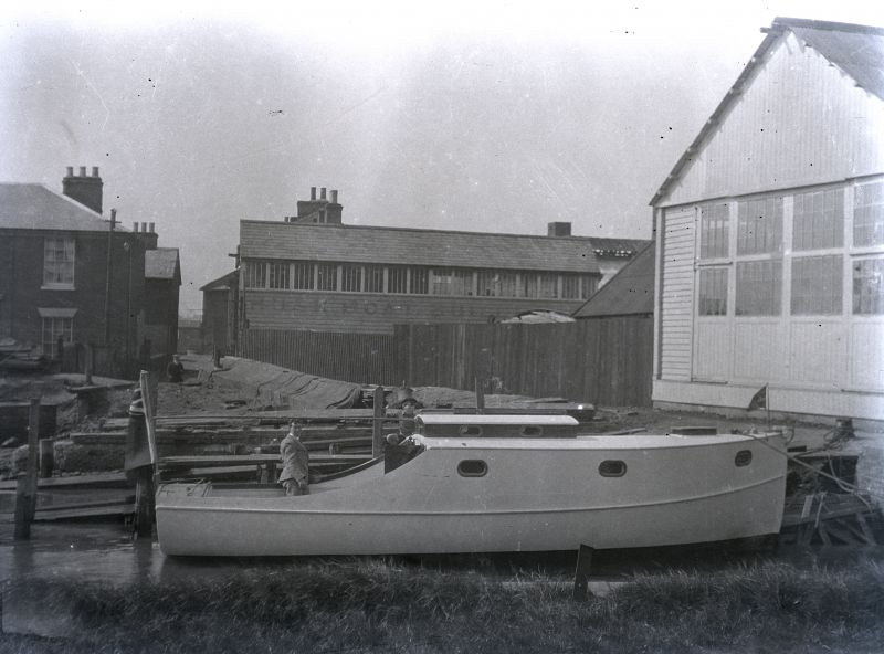 ID BF73_001_149_019 Husk Boat Builders, Wivenhoe
<br>From a negative