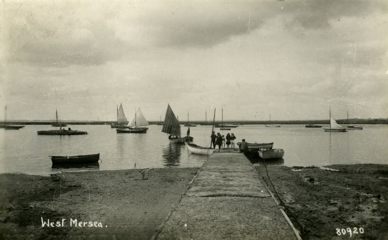  The causeway - an early one built of concrete slabs. Postcard 80920 posted 10 July 1930. 
Cat1 Mersea-->Old City & the Hard