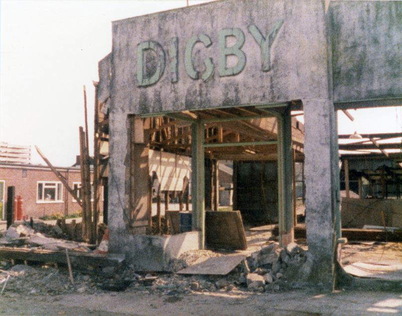  Digby's Shop being demolished. The shop front had been built by Gilbert Rowley. 
Cat1 Mersea-->Shops & Businesses Cat2 Mersea-->Buildings-->Lost