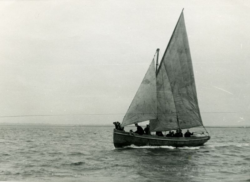  Sea Scouts' cutter, later bought by Edgar Heard Junior.

West Mersea Town Regatta around 1950. 
Cat1 Mersea-->Regatta-->Pictures Cat2 Yachts and yachting-->Sail-->Larger