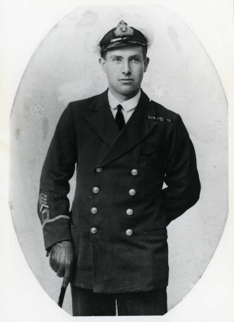 Harold Leighton Procter.

The Jan 1918 Absent Voters list has Harold as a Midshipman on HMS ARROGANT. 

The 1919 list has him as a Sub Lieutenant on Motor Launch 552. 
Cat1 War-->World War 1