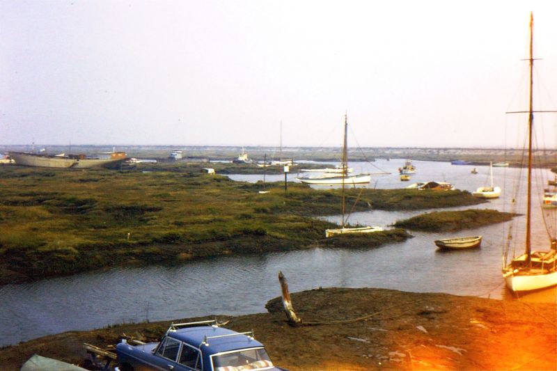  HEARTSEASE, formerly ADELA in the saltings at Tollesbury.

Colour slide taken by Peter's father 
Cat1 Tollesbury-->Woodrolfe Cat2 Ships and Boats-->Sail