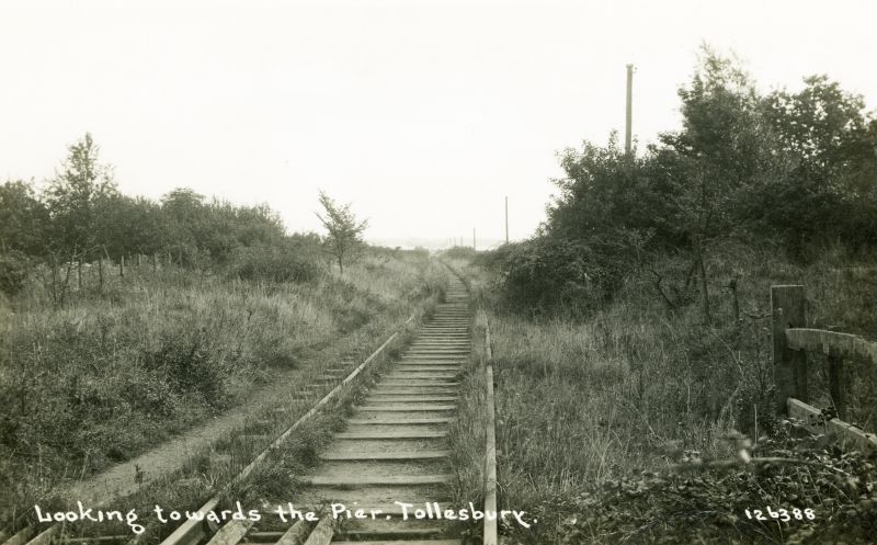 Click to Pause Slide Show


 Railway - Looking towards the Pier, Tollesbury. Postcard 126388, not mailed. 
Cat1 Tollesbury-->Transport Cat2 Transport - buses and carriers