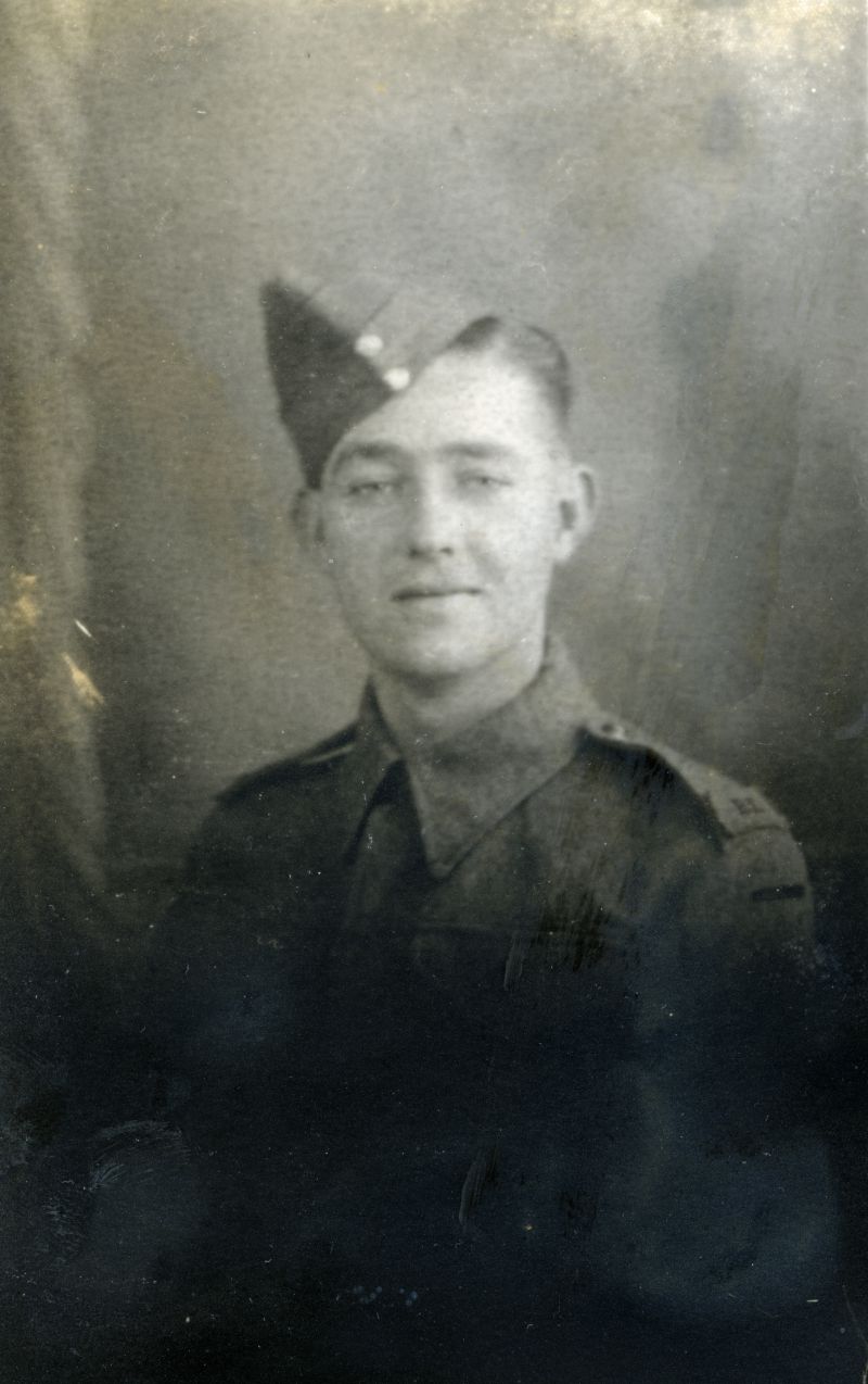 Click to Pause Slide Show


 Owen Kitchener 'Tich' Hewes worked in a shipyard in Chichester. Owen believes 'Tich' was killed by a mine in the River Blackwater on a part of the river that had been previously swept.


Sapper, 752 Field Coy., Royal Engineers. Killed 18 June 1941 buried Barfield Road Cemetery plot 887. Son of Harry and Sarah Jane Hewes, of West Mersea. [cwgc.org] 
Cat1 Families-->Hewes Cat2 War-->World War 2