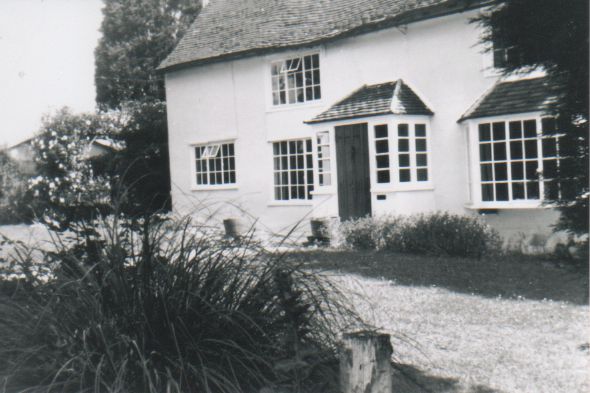 Kemps Farm, Peldon. 1950s 
Cat1 Places-->Peldon-->Buildings