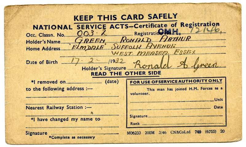  National Service Acts - Certificate of Registration. QMH 12146

Ronald Arthur Green, Elmdale, Suffolk Avenue, West Mersea.

Date of Birth 17 February 1932 
Cat1 Families-->Green