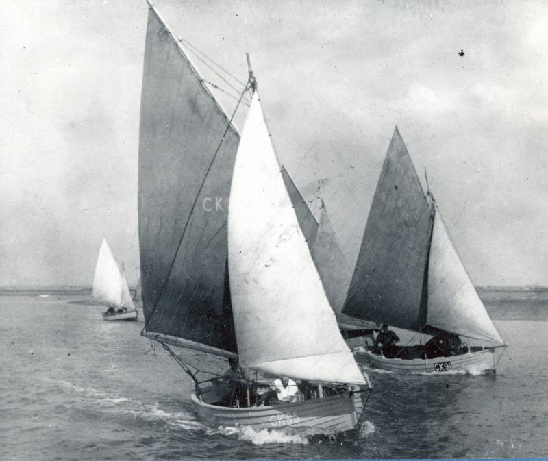  MFOBs coming out for start of 1947 WMTR, MaNabs leading, Picture in ECS report 
Cat1 Mersea-->Regatta-->Pictures Cat2 Yachts and yachting-->Sail-->Small yachts / dinghies