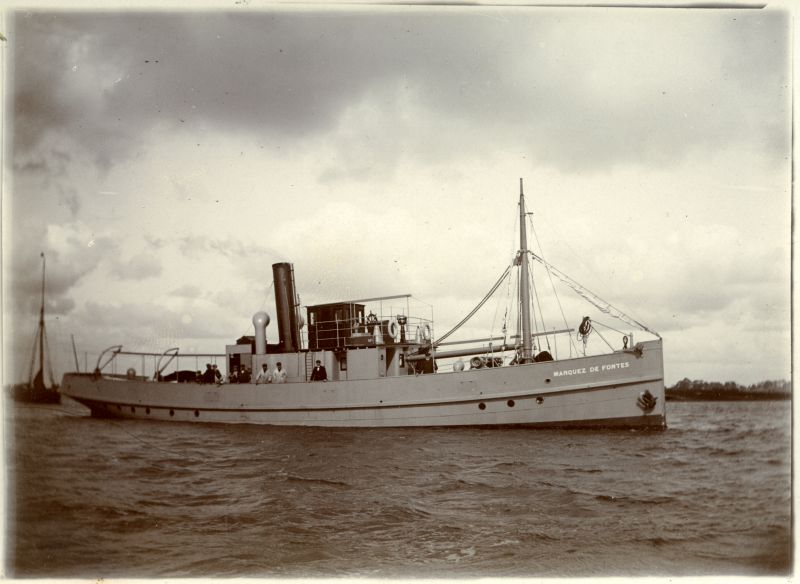  MARQUEZ DE FONTES 104 grt steel steam vessel for Cia de Macambique, Beira. Completed Forrestt, Wivenhoe, September 1906. Official No. for delivery voyage 124447. 
Cat1 Places-->Wivenhoe-->Shipyards