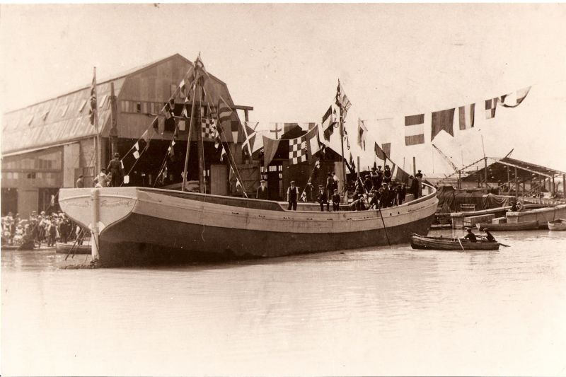  Barge RAYBEL launched at Wills & Packham, Sittingbourne. Official No. 145058. From a set of Wills & Packham photographs. The barge being built in the big shed is believed to be PHOENICIAN.

In 2012, RAYBEL was at Heybridge Basin, being restored. 
Cat1 Barges-->Pictures