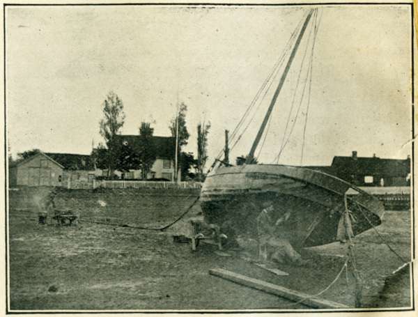  Renovating - repairs to a smack on West Mersea Hard. Photo by E. Gracie. In the background are Stone House and Orange Tip Cottage.

Fair Haven Temperance Resort brochure. Page 6. 
Cat1 Museum-->Papers-->Estates-->Fair Haven Cat2 Mersea-->Old City & the Hard Cat3 Smacks and Bawleys
