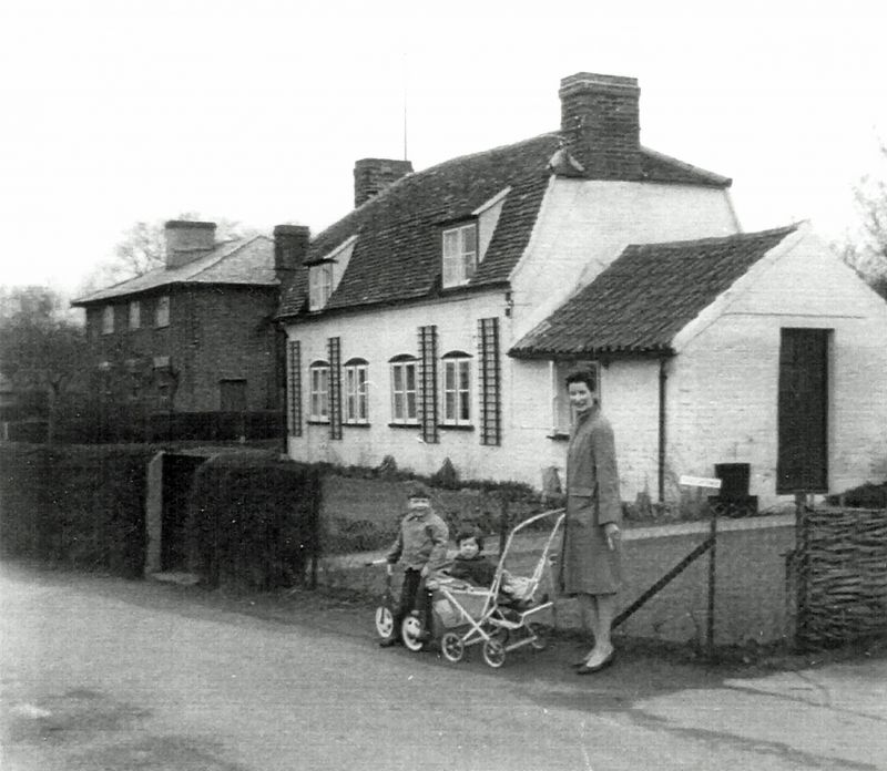  Peldon. Chris Moore with chidlren. The house behind Chris is called The Cottage and it is thought that it was called Sunnyview many years ago. It is next to where Peldon garage stood and was owned by Dudley Patmore and his wife who ran the first garage in the late 1940s and sold cycles and motorbikes. The house in the background is Whitakers which was demolished and a new bungalow built in the ...
Cat1 Places-->Peldon-->People Cat2 Places-->Peldon-->Buildings