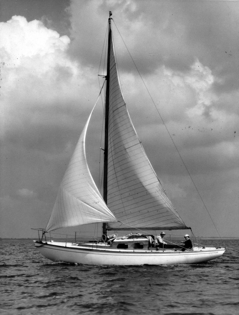  CAPRIO 3 John Shelton 
Cat1 Yachts and yachting-->Sail-->Larger
