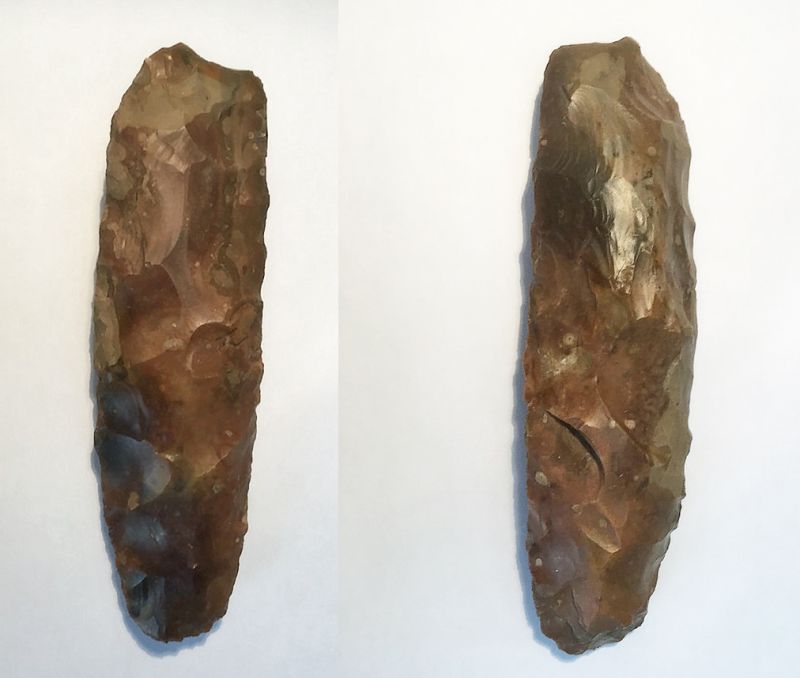  Neolithic Thames Pick - photo shows front and back



Found in 1960, in the field behind Mill Cottage, Peldon whilst pea-picking. Colchester Castle Museum stated that it was a 'Neolithic Thames Pick dated 2000BC'. My understanding also is that someone (presumably from the Museum) had a further look around the field and found no more artefacts - Brian Puxley



Mill Cottage, Peldon, ...
Cat1 Places-->Peldon