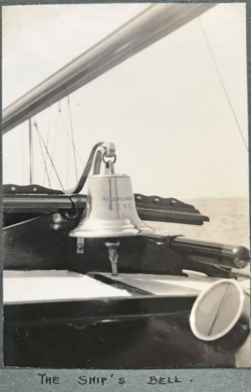  Yacht WINDFLOWER - the ship's bell. 
Cat1 Yachts and yachting-->Sail-->Larger
