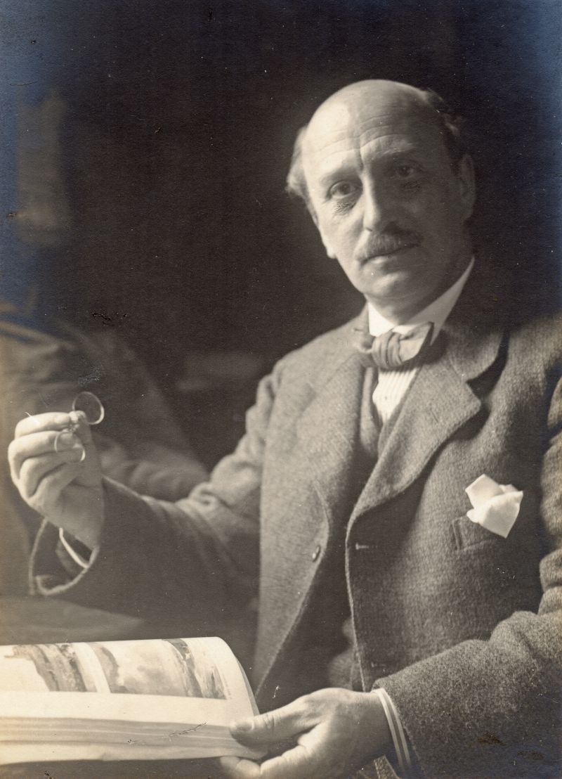  Lewis Taylor Gibb. 1873 - 1945

Draper & Artist

Lived in Kensington and at Holmcroft, Grove Avenue, West Mersea



The Robinson family and the Gibb family had come down to London from Northumberland to take up the drapery trade. Lewis Taylor Gibb was born Kensington 4 June 1873 [ LTG_FBL_002 ]. Lewis Gibb married Joshua Robinson's youngest daughter Margaret, and then Lewis took ...
Cat1 Art-->Other Artists