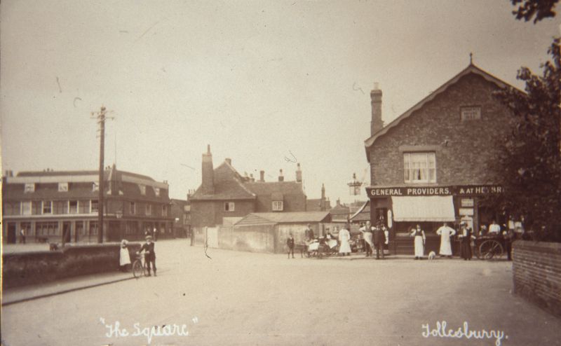 Click to Slide Show


 The Square, Tollesbury 
Cat1 Tollesbury-->Road Scenes