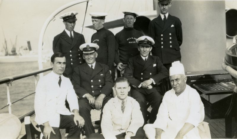 Click to Pause Slide Show


 Crew - GULZAR on jerseys. George Sams is written on back of photograph.

GULZAR built Southampton 1934, Official No. 163640. 2 oil engines. [LRY 1935] 
Cat1 People-->Fishermen and Seamen