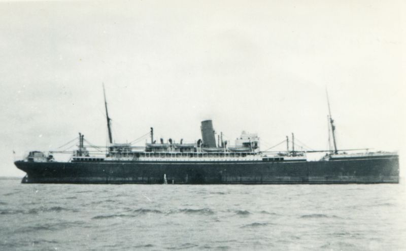 Liner ESPERANCE BAY laid up in River Blackwater, Summer 1954. Built 1922, she was broken up Faslane 6 July 1955 Date: cSeptember 1954.