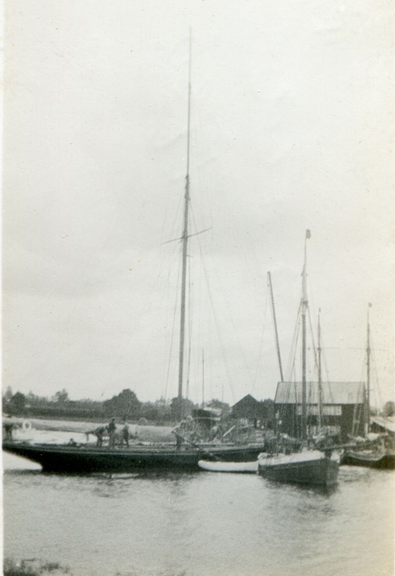  Yacht HISPANIA at Tollesbury - marked July 1936 but could be 1930. A Drake Bros advertisement from 1930 mentions she wintered at Tollesbury. 
Cat1 Yachts and yachting-->Sail-->Larger Cat2 Tollesbury-->Woodrolfe