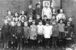 73. ID BJ01_101 East Mersea School.
L-R back to front, but see numbered image  ...
Cat1 People-->School Cat2 Mersea-->Schools-->Pictures