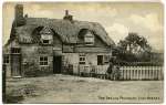 112. ID PG2_221 The Dog and Pheasant, East Mersea. C. & W.R. Seabrooke's fine pale and mild ales and porter. Landlord J.H. Death.
Postcard mailed 18 August 1918
Cat1 Mersea-->Pubs Cat2 Mersea-->East
