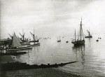 101. ID BOXB3_310_001_001 Beach boats and barges on the Southend shore about 1913. This photograph was taken to the east of Southend Pier and the town's gasworks jetty is at the exteme ...
Cat1 Places-->Southend Cat2 Ships and Boats-->Small pleasure