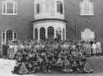 98. ID RG03_771 Pupils destined for Monkwick School at Greyfriars School in Colchester. The new school was not ready, so the Greyfriars building was used. A number of the ...
Cat1 Mersea-->Schools-->Pictures