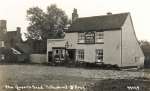 9. ID CG26_008 Queens Head, Tolleshunt D'Arcy. Gray & Sons. Postcard 99269.
Cat1 Places-->Tolleshunt D'Arcy
