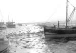 34. ID ABD_003 The hard winter of 1962/1963. Ice MAYFLOWER, MERSEA LASS, MARY, THISTLE F123.
THISTLE was owned by Ronnie Garriock.
Cat1 Smacks and Bawleys Cat2 Weather