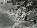10129. ID JBA_332 Jack Botham aerial photograph 3637. Old City, Wyatt's, Gowens, City Road. Cherry Cottage in the Lane is visible - demolished soon after March 1961.
Cat1 Aerial Views-->Mersea Cat2 Mersea-->Old City & the Hard
