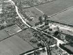 10124. ID JBA_402 Jack Botham aerial photograph 3606. Brickhouse Farm, High Street North.
Cat1 Aerial Views-->Mersea