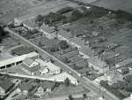 101. ID JBA_416 Jack Botham aerial photograph 9135A. Barfield Road. Clifford White's yard lower left. Old council houses on north side of road - they were named Stour Terrace. ...
Cat1 Aerial Views-->Mersea Cat2 Mersea-->Shops & Businesses